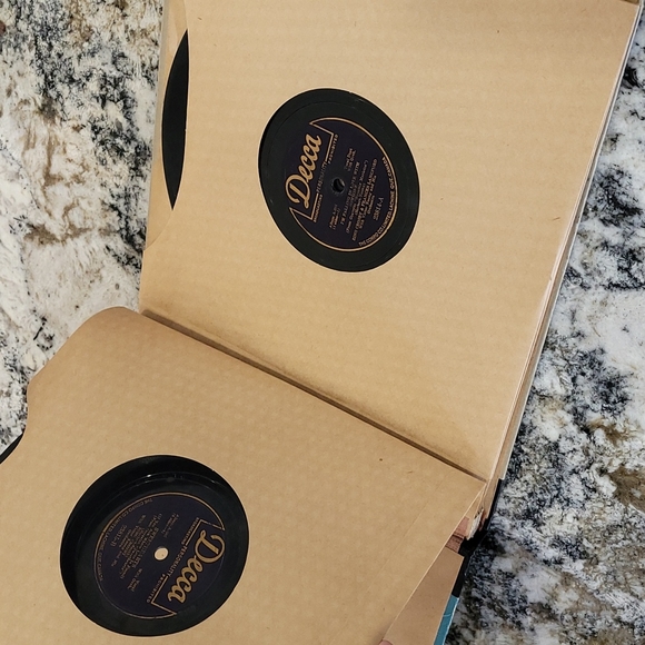 2/$10 Vintage Bing Crosby 3 record set - Picture 2 of 10